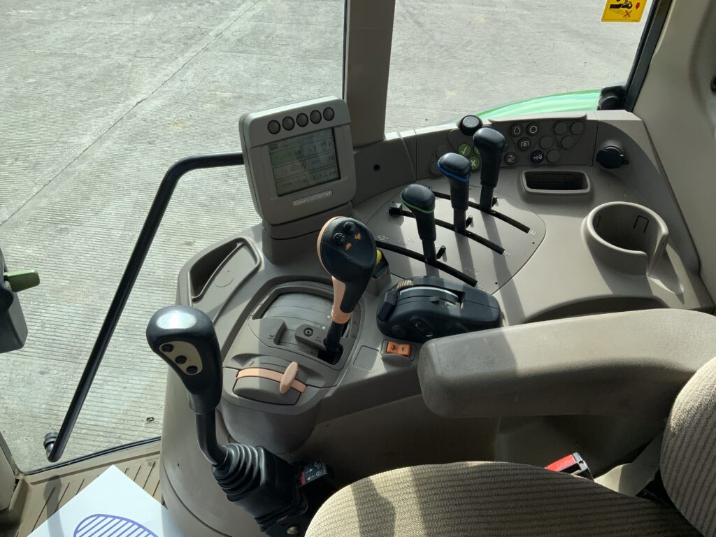 John Deere 6330 Premium Tractor (ST26489)