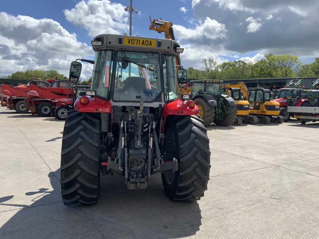 Massey Ferguson 5S.135 Tractor (ST26587)