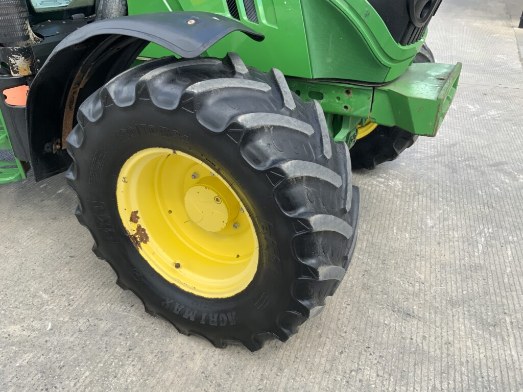 John Deere 6105R Tractor (ST26571)