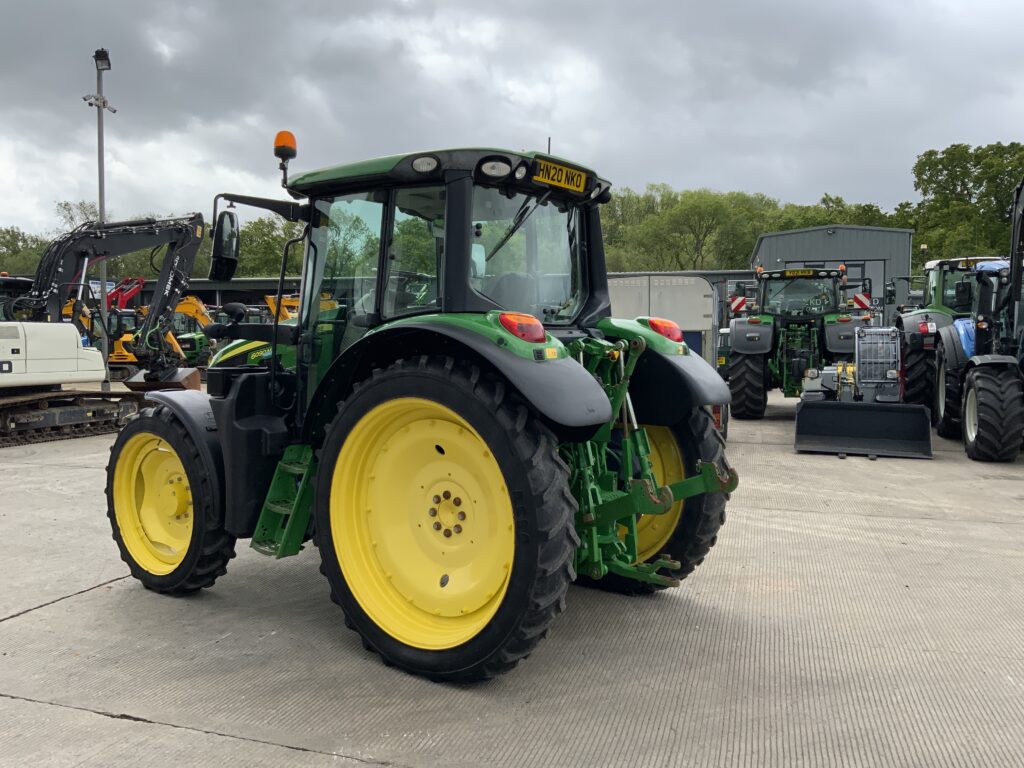 John Deere 6090M Tractor (ST26117)