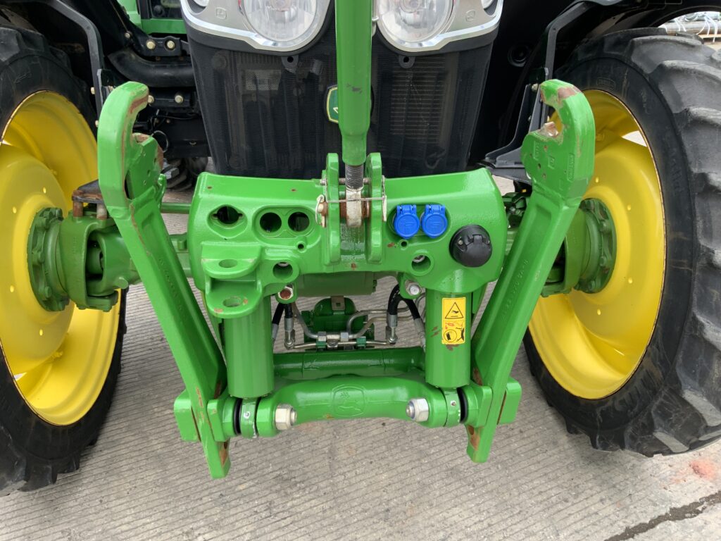 John Deere 6090M Tractor (ST26117)