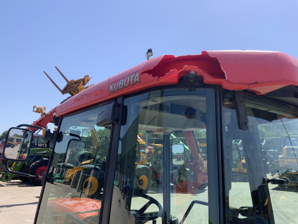 Kubota L4630 GST Compact Tractor (ST26758)