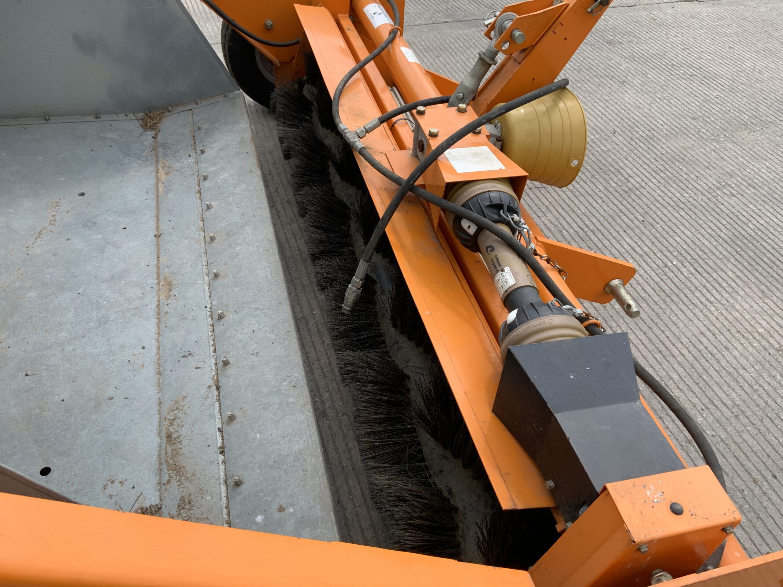 SISIS Litamisa 1800 Hi Tip Sweeper Collector (ST26577)