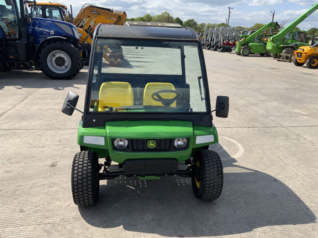 John Deere TE 4X Electric Gator (ST26349)