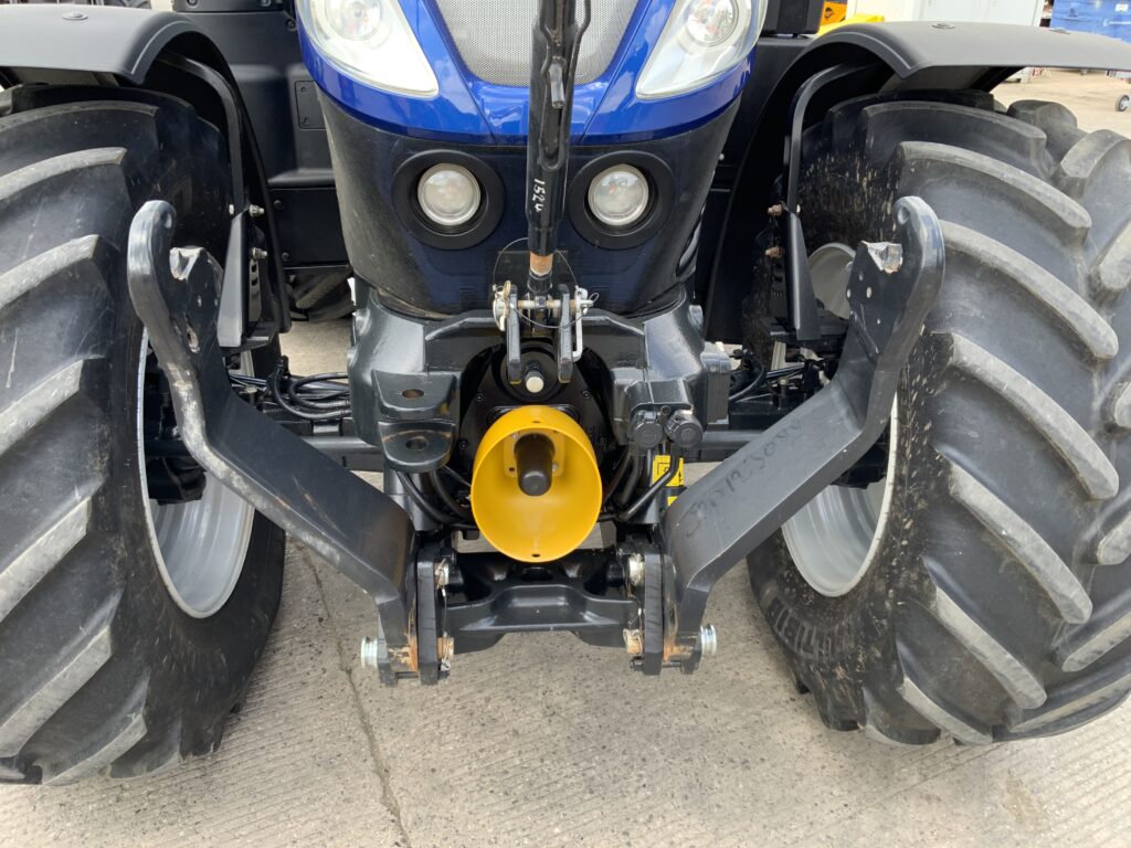 New Holland T7.225 Blue Power Tractor (ST26639)