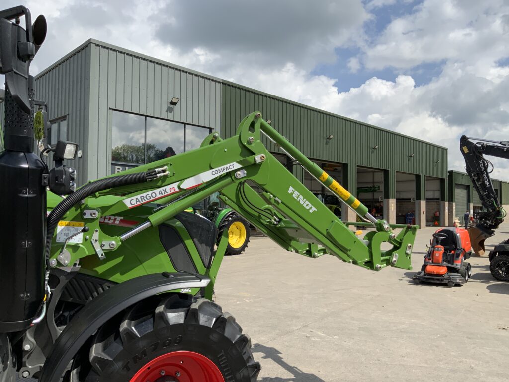 Fendt 312 power Tractor (ST26366)