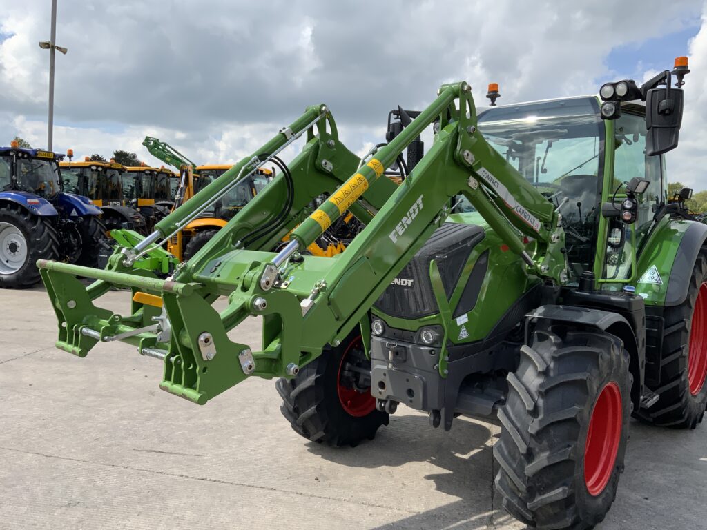 Fendt 312 power Tractor (ST26366)
