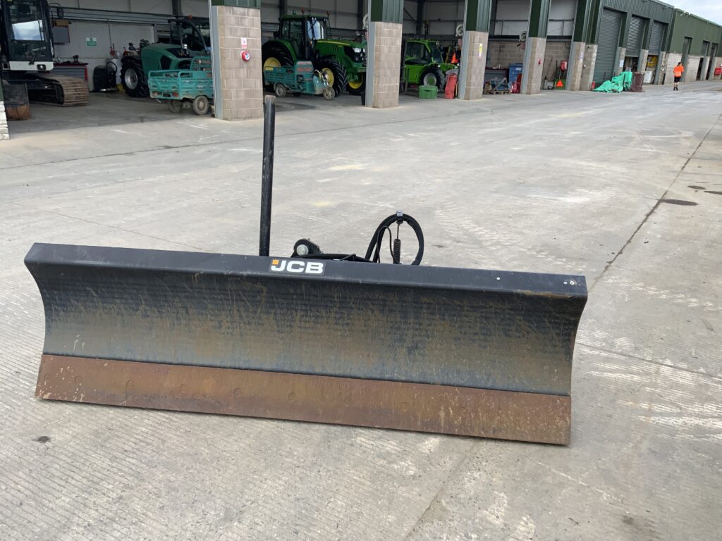 JCB HDB96 Dozer Blade 8Ft 6 Way Hydraulic Blade (ST26725)