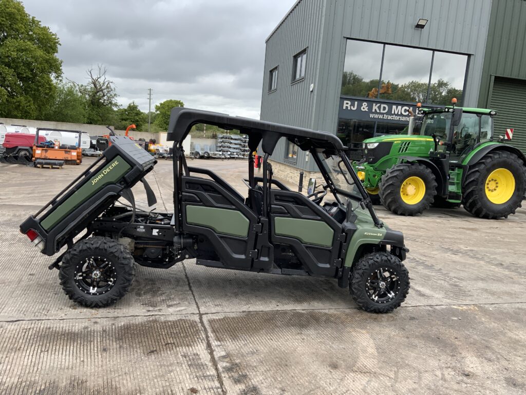 John Deere xuv 855SM.S4. Twin Seater Gator (ST14666)