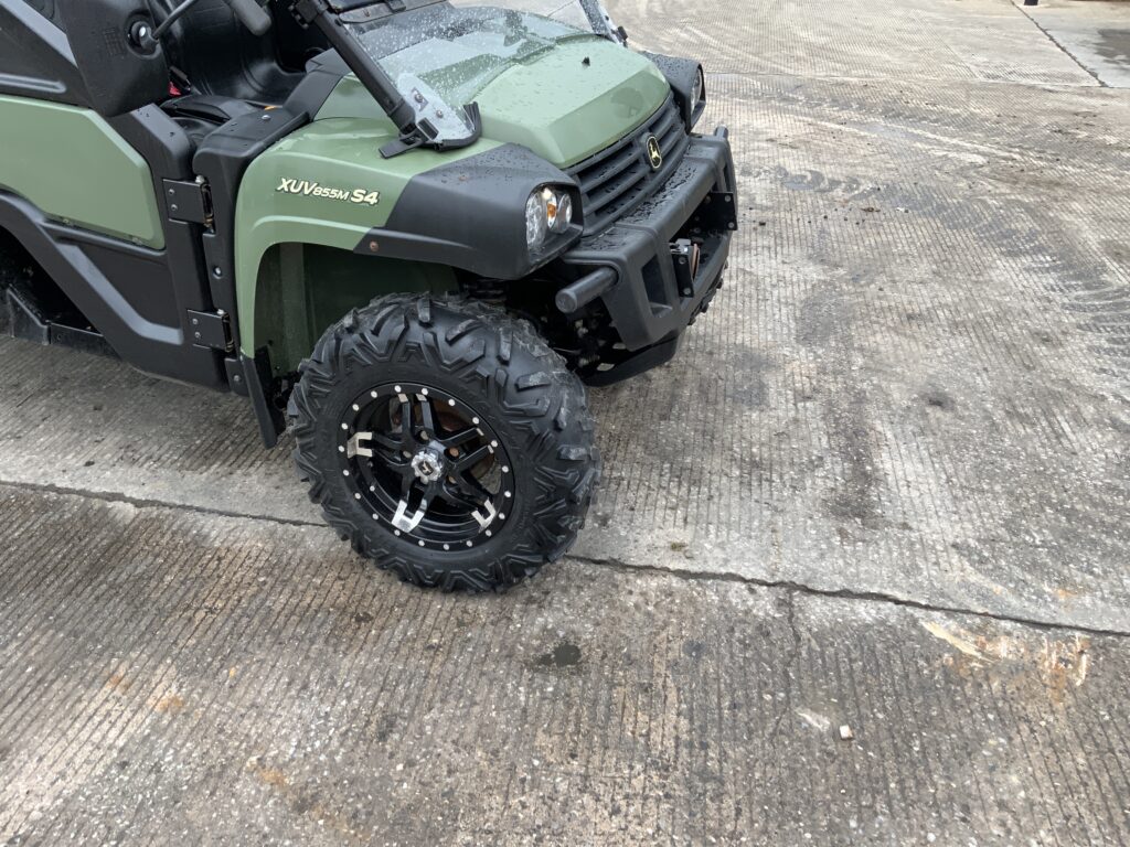 John Deere xuv 855SM.S4. Twin Seater Gator (ST14666)