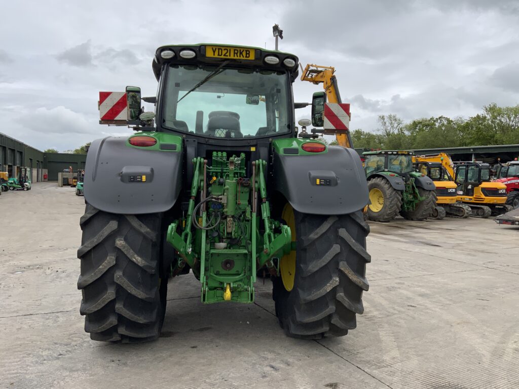 John Deere 6215R Premium Edition Tractor (ST26207)