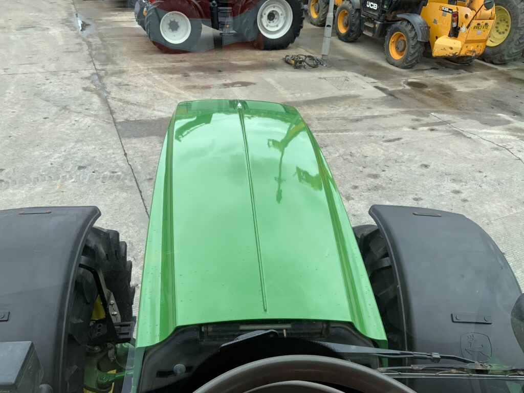 John Deere 6215R Premium Edition Tractor (ST26207)