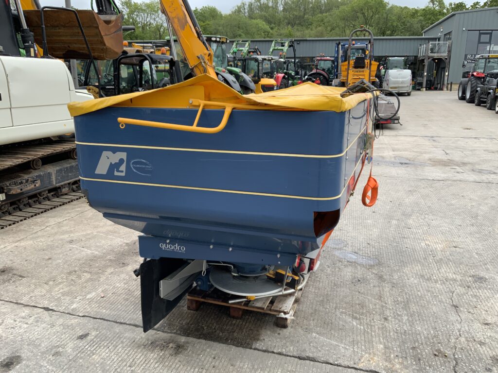 KRM M2W QZ Fertilizer Spinner (ST26793)