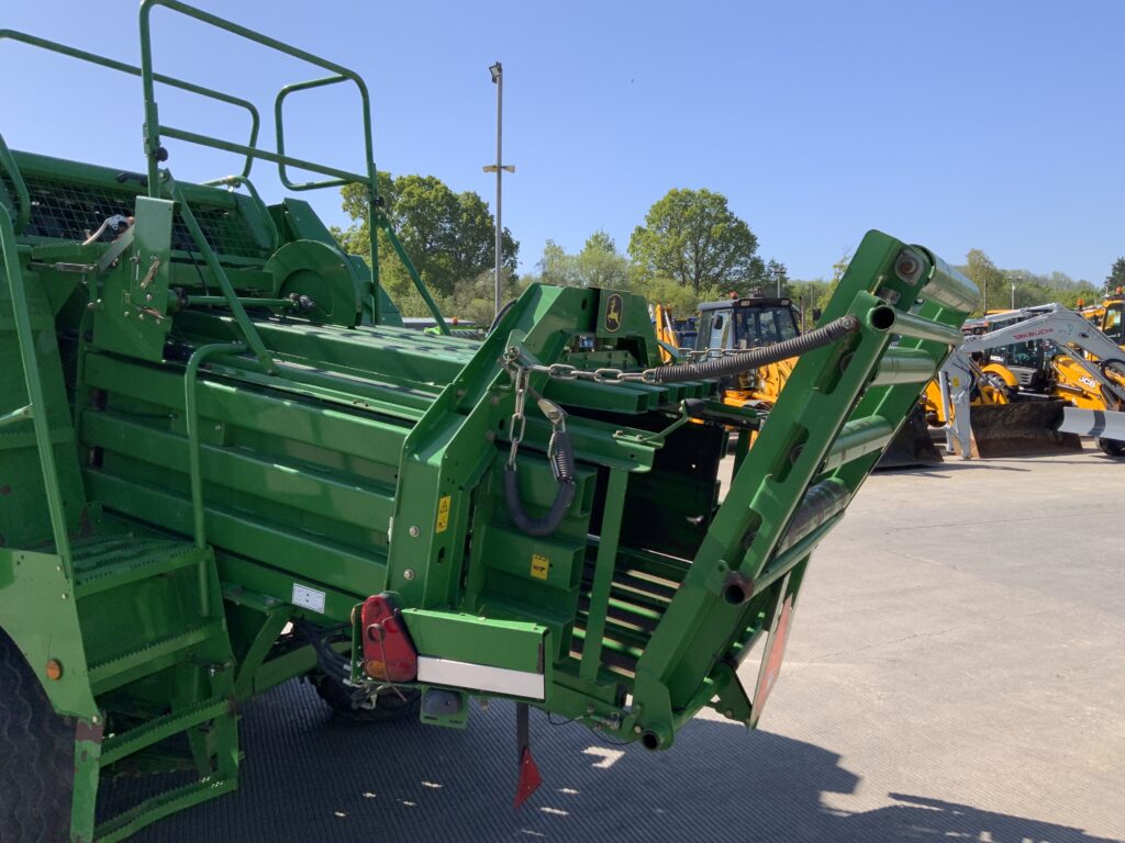John Deere 1424H Baler(ST23218)