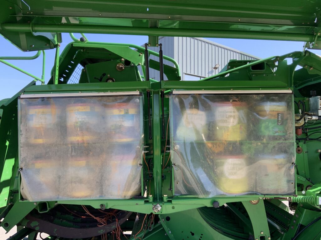 John Deere 1424H Baler(ST23218)