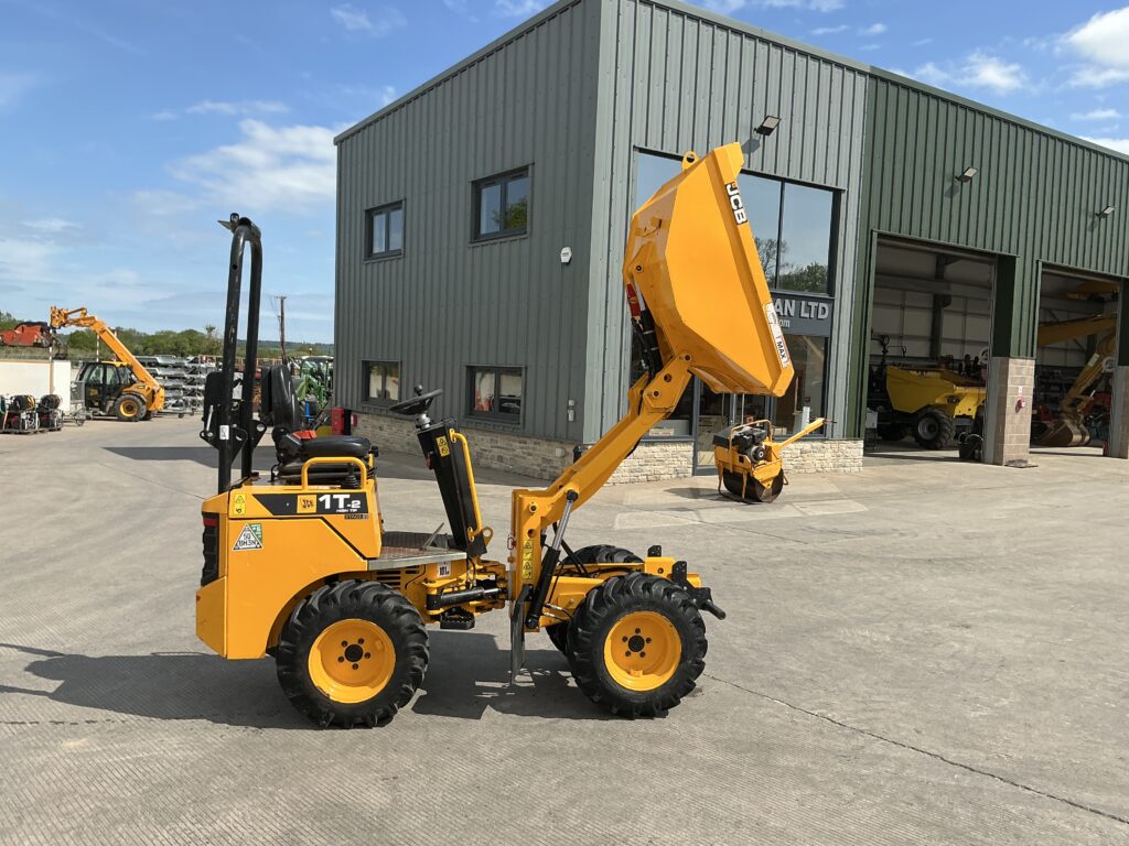JCB 1 Tonne Hi Tip Dumper (ST26603)