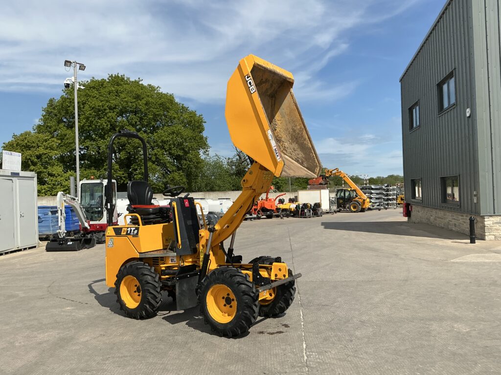 JCB 1 Tonne Hi Tip Dumper (ST26603)