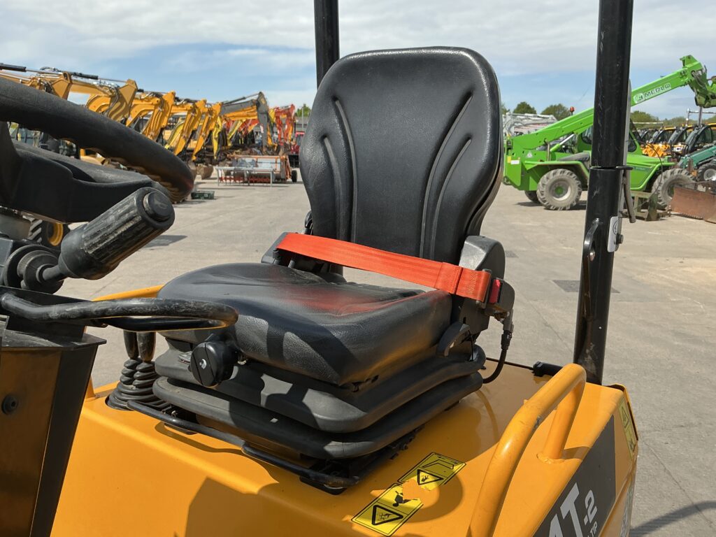 JCB 1 Tonne Hi Tip Dumper (ST26603)