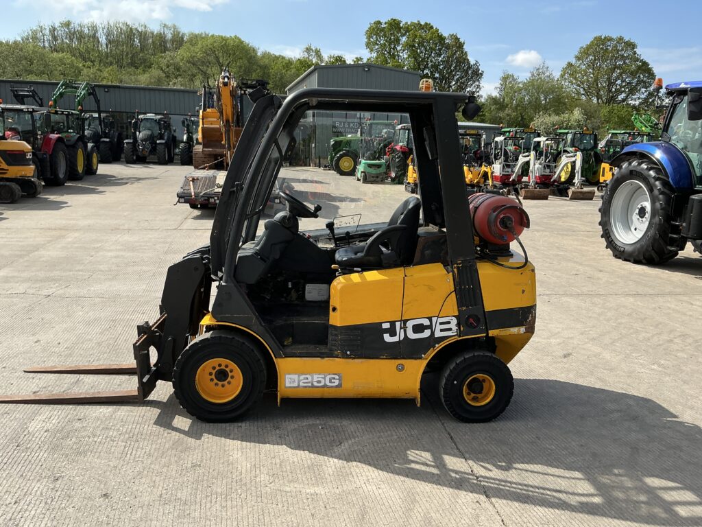 JCB 25G Teletruk Gas Forklift (ST26616)