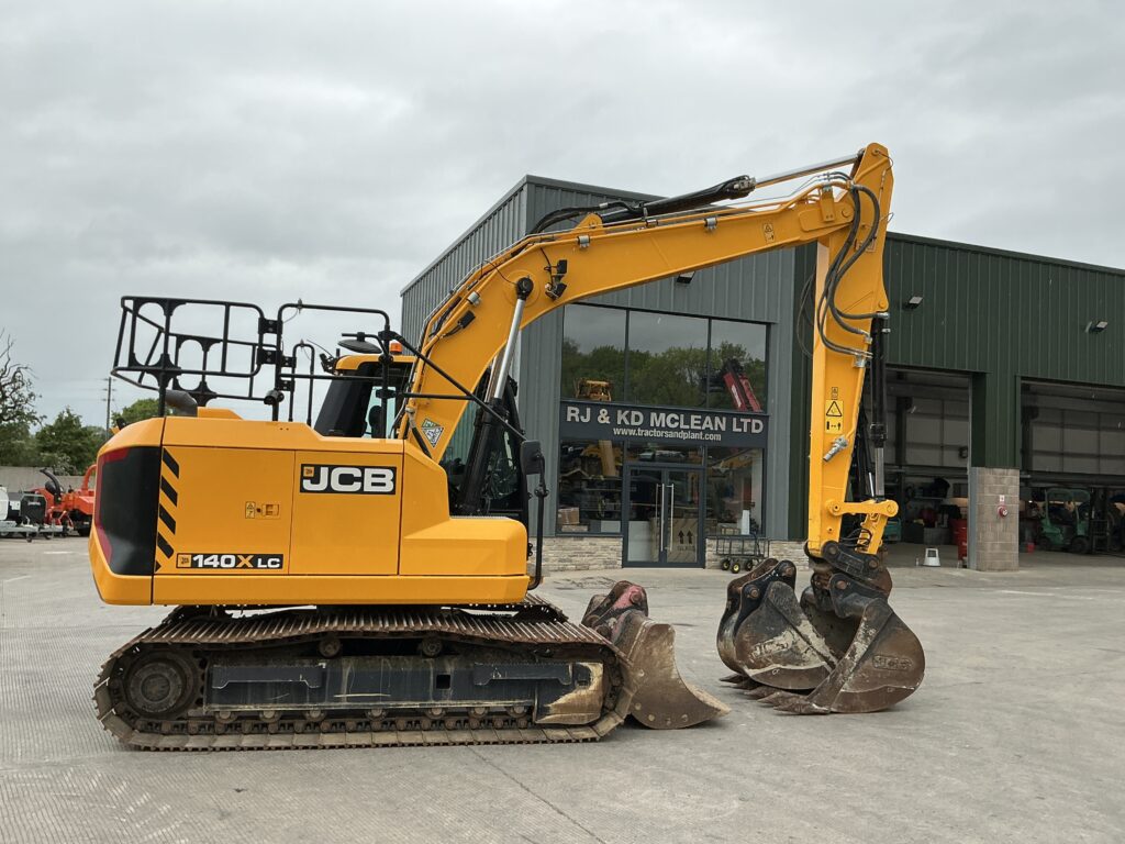 JCB 140X LC Digger (ST26187)