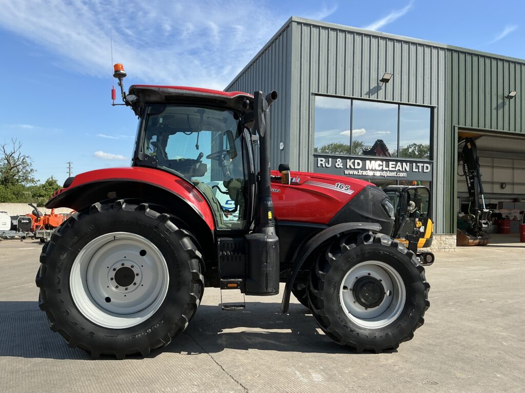 Case Puma 165 Tractor (ST26544)