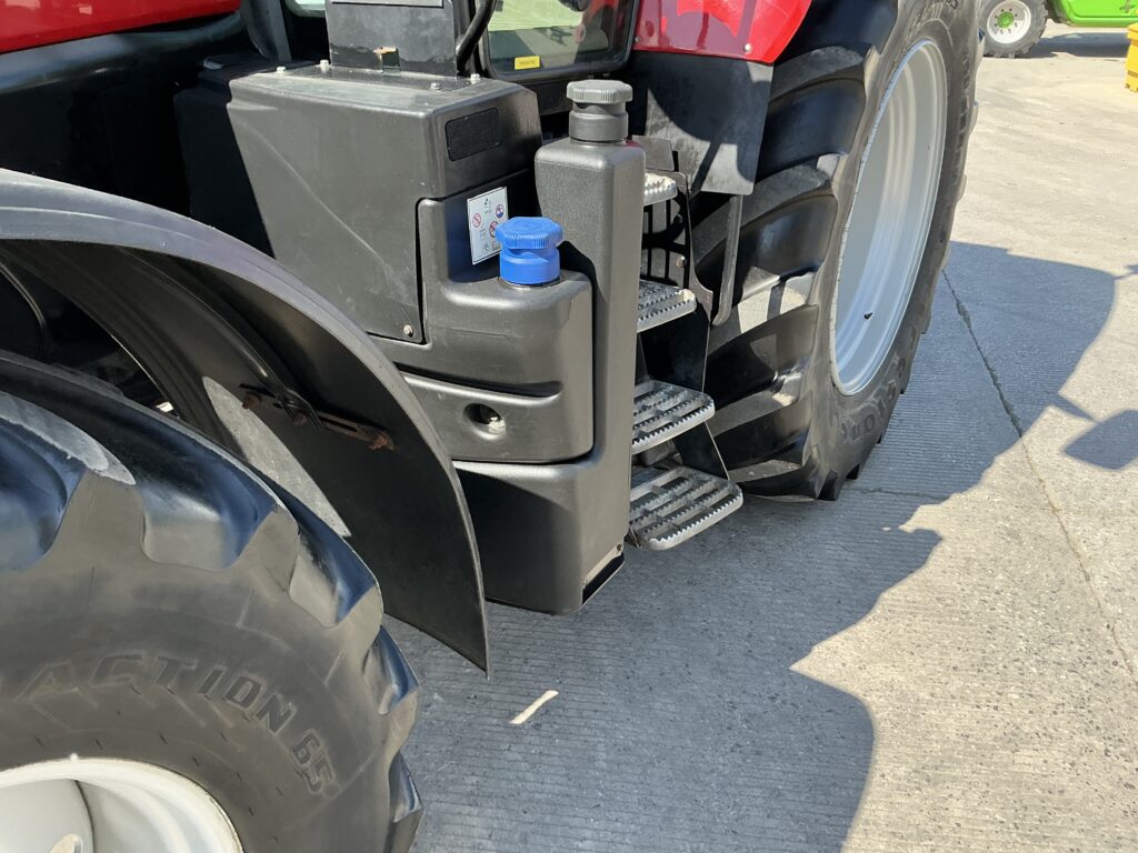 Case Puma 165 Tractor (ST26544)