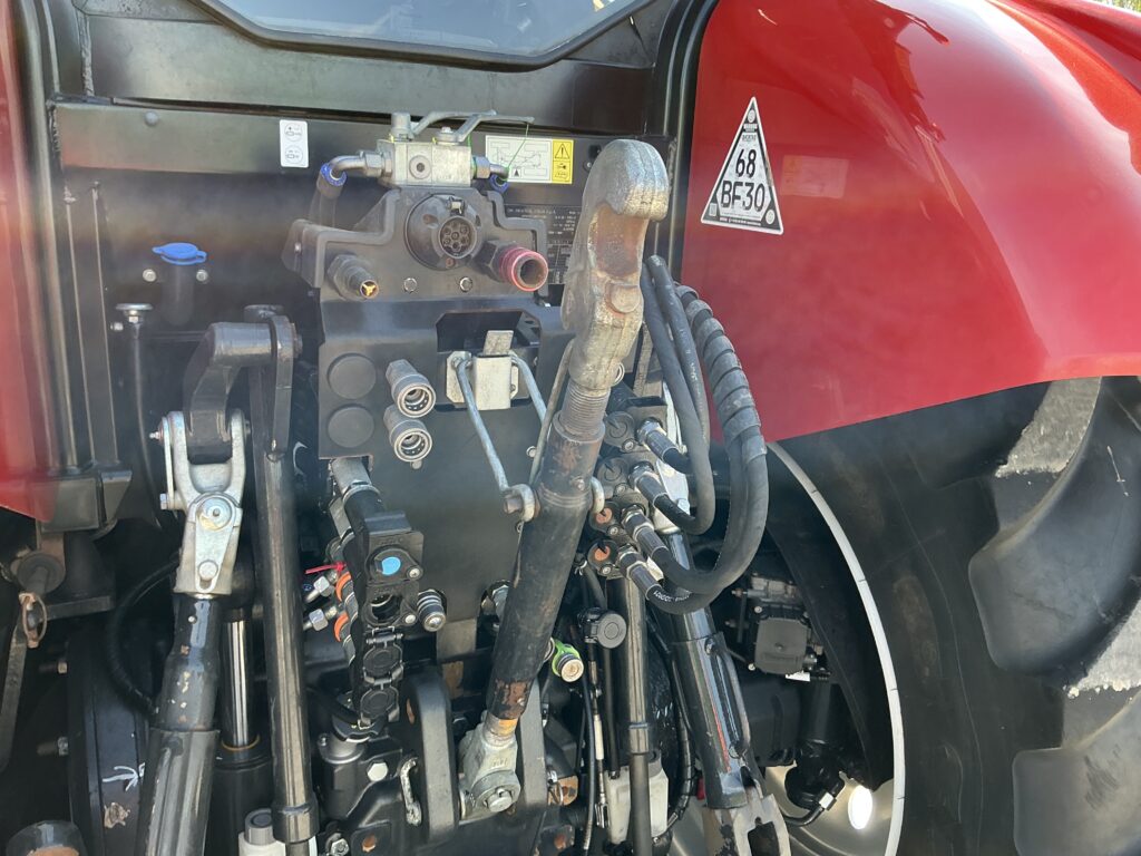 Case Puma 165 Tractor (ST26544)