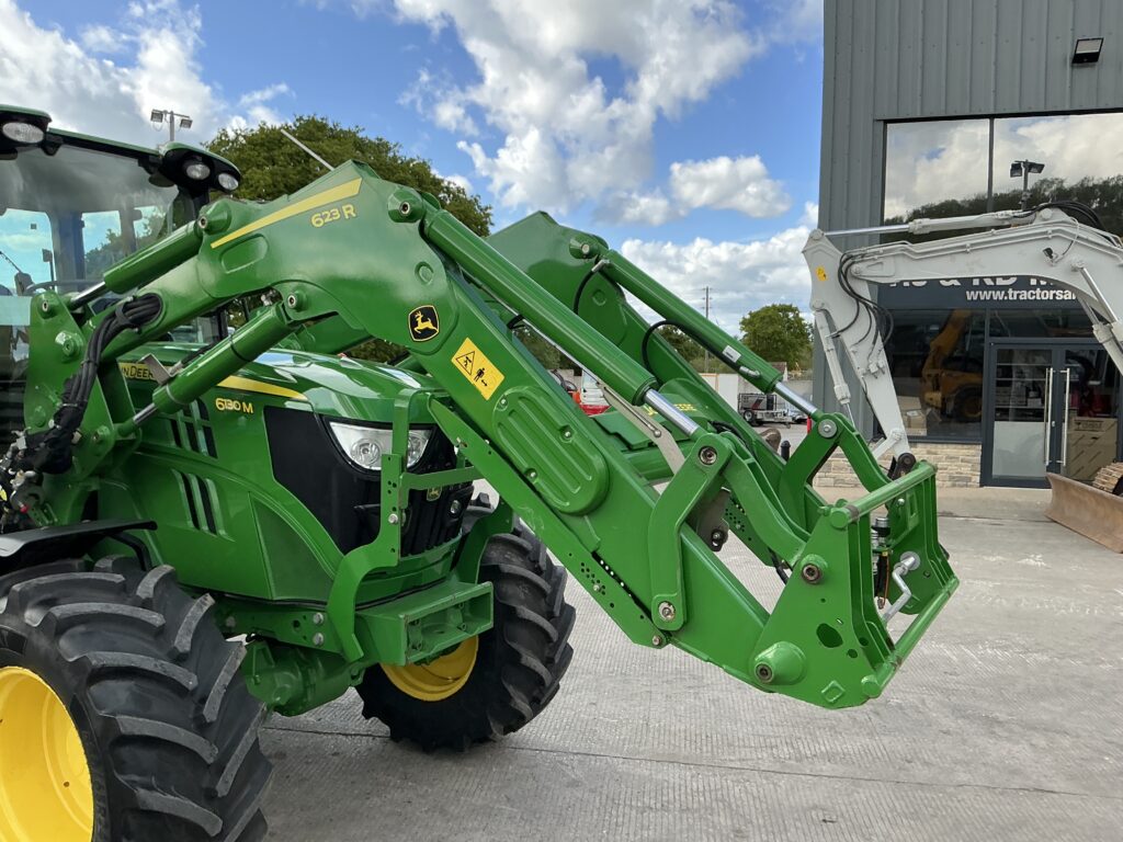 John Deere 6130M Tractor (ST26618)