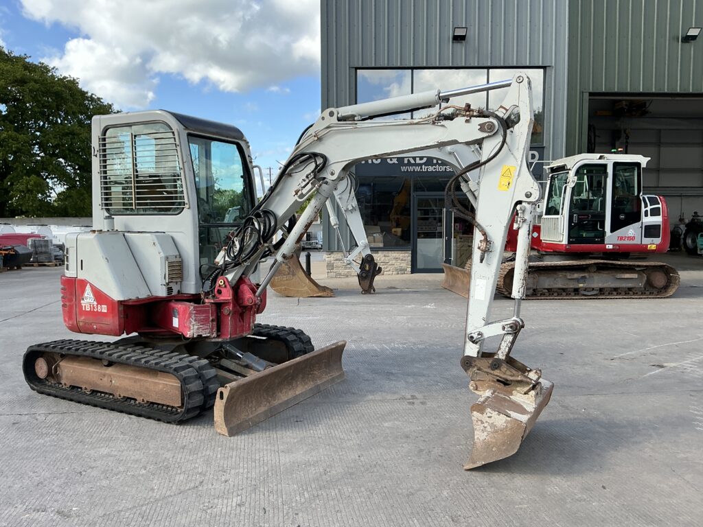 Takeuchi TB138FR Digger (ST26757)