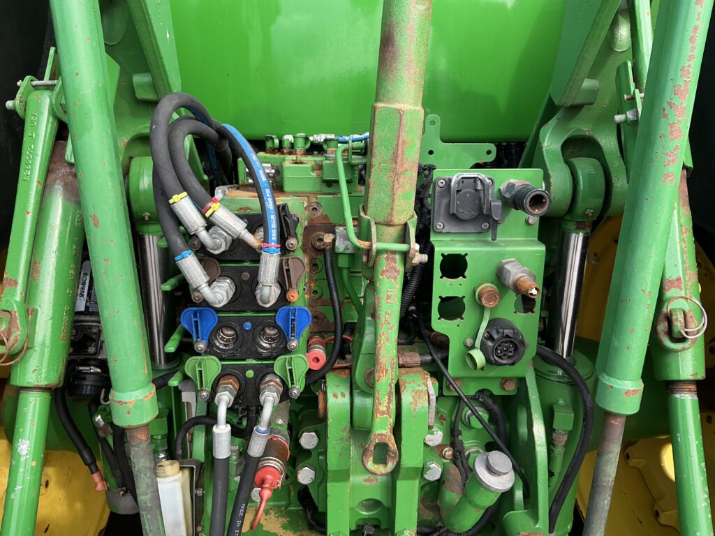 John Deere 7250R Tractor (ST24557)