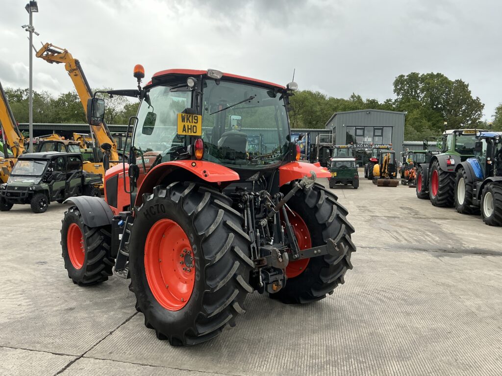 Kubota M105 GX-IV Tractor (ST26382)