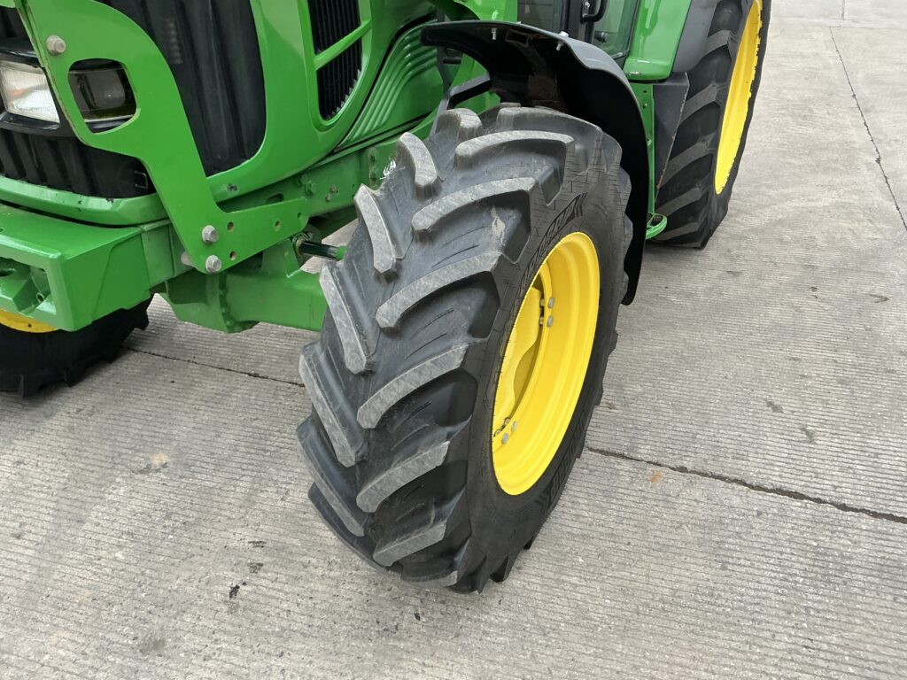 John Deere 6230 Tractor