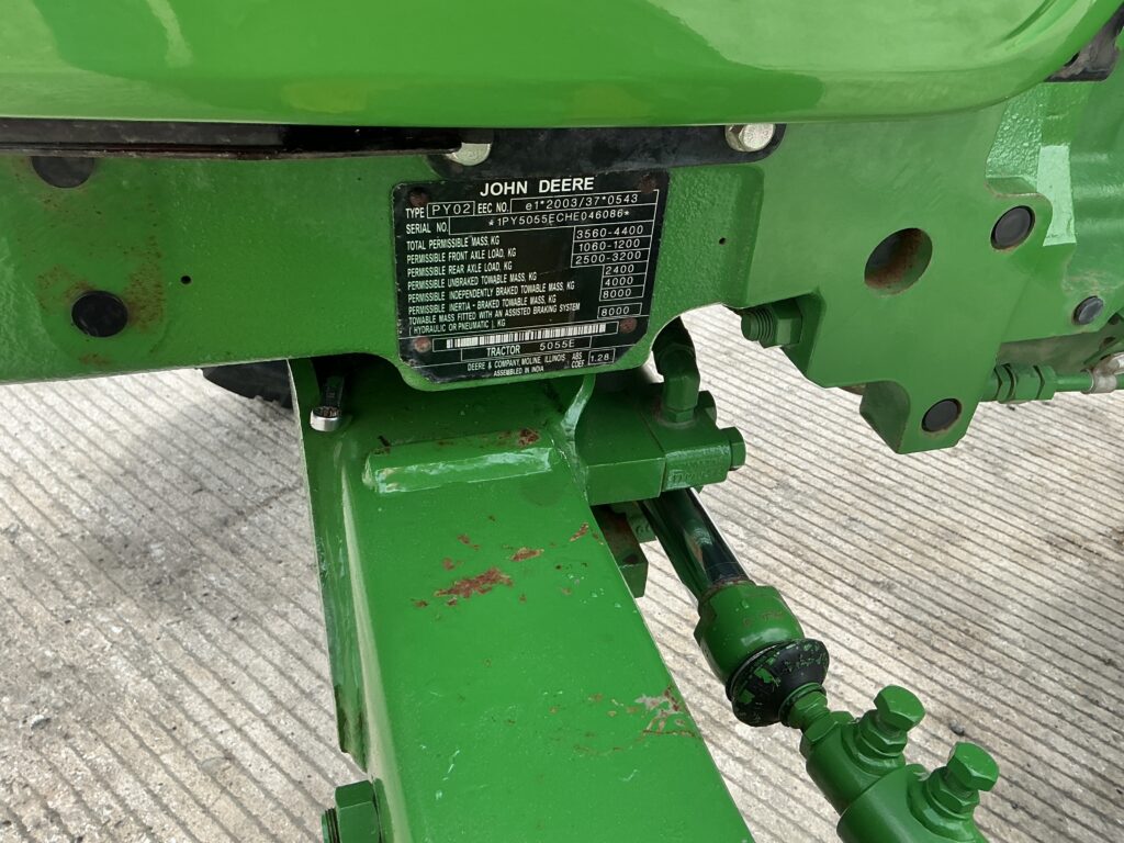 John Deere 5055E Tractor (ST26716)