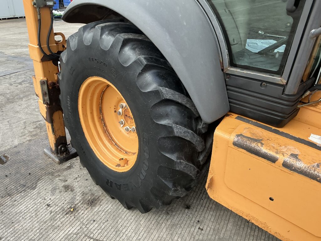 Case 590 Super R Wheeled Digger (ST26562)