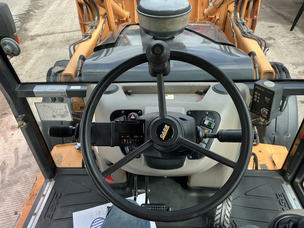 Case 590 Super R Wheeled Digger (ST26562)