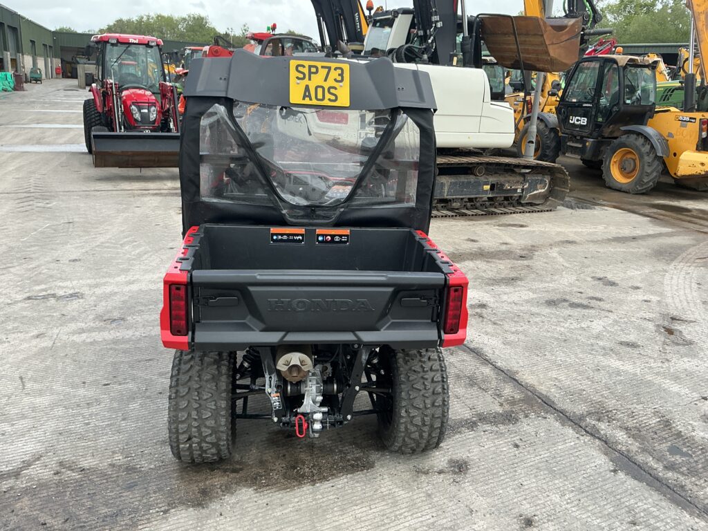 Honda Pioneer 520 Buggy (ST26582)