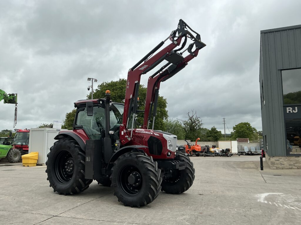 Mccormick X6.415 Tractor (ST26679)