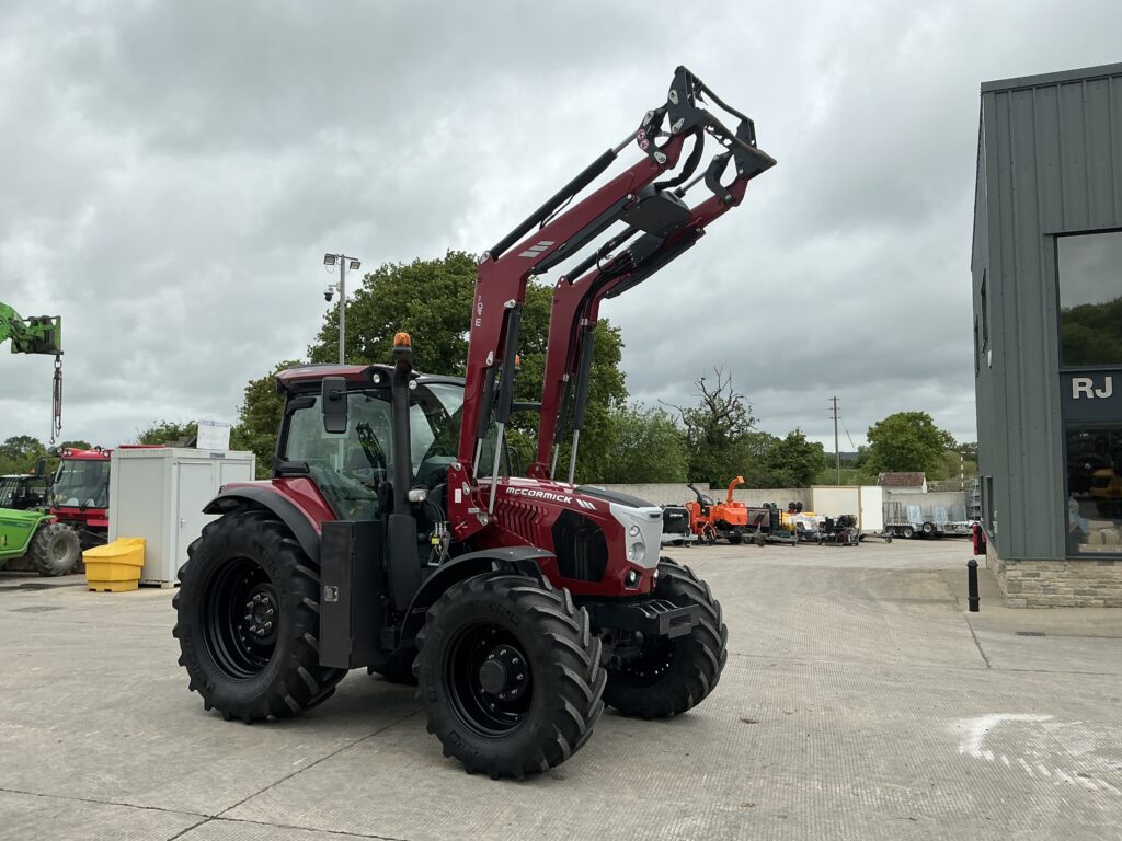 Mccormick X6.415 Tractor (ST26679)