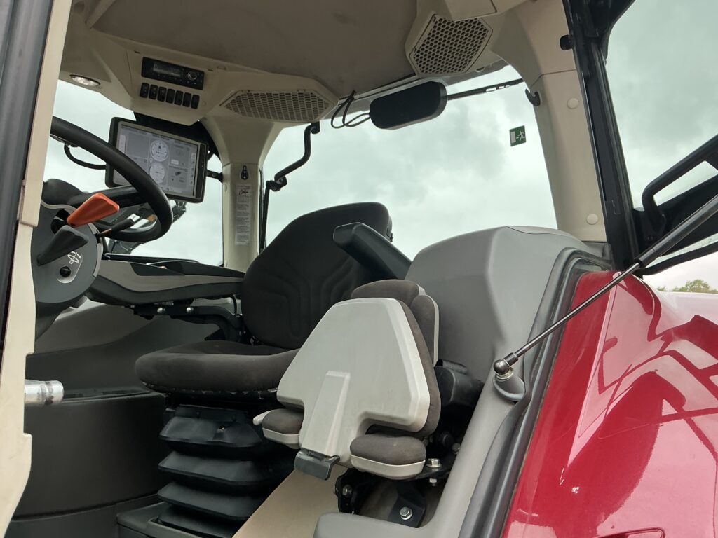 Mccormick X6.415 Tractor (ST26679)
