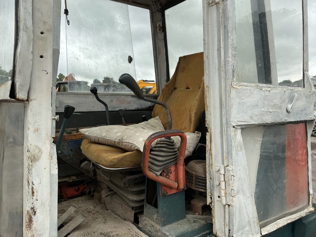 Kubota KH Digger (ST26824)
