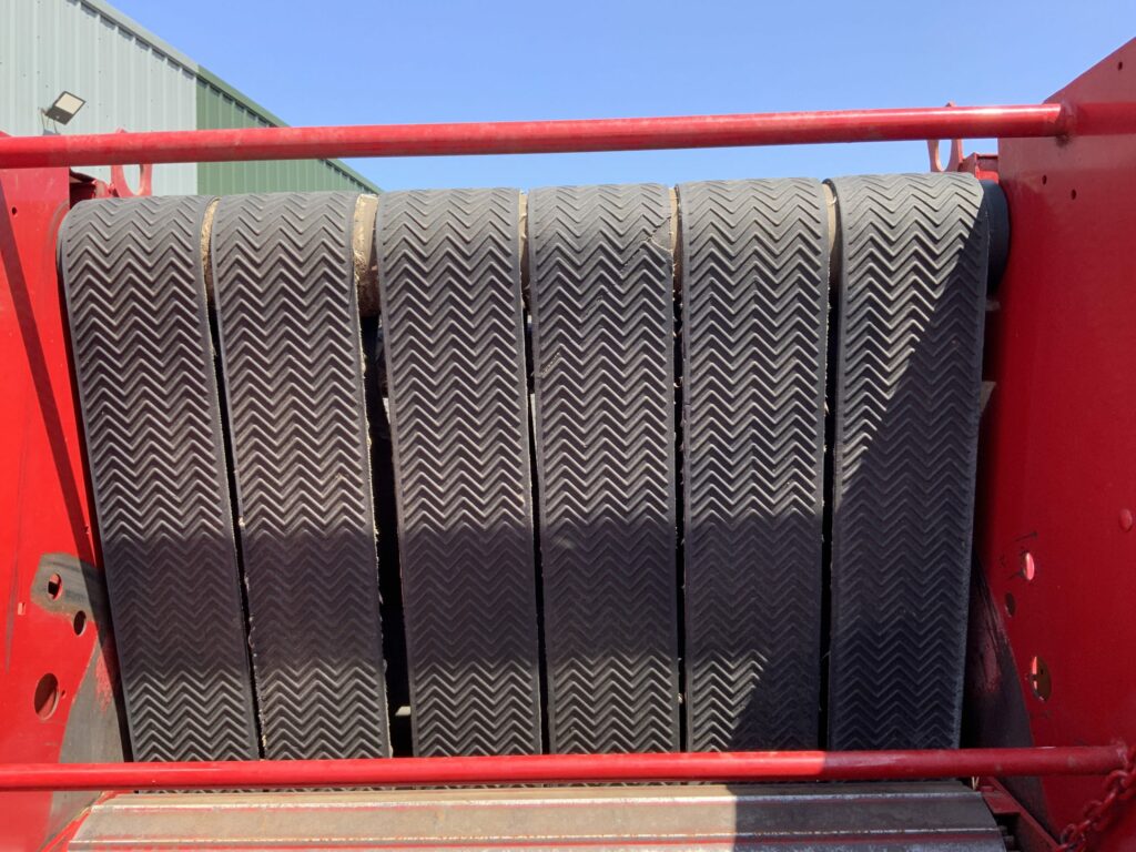Case RB454 Round Baler (ST23562)
