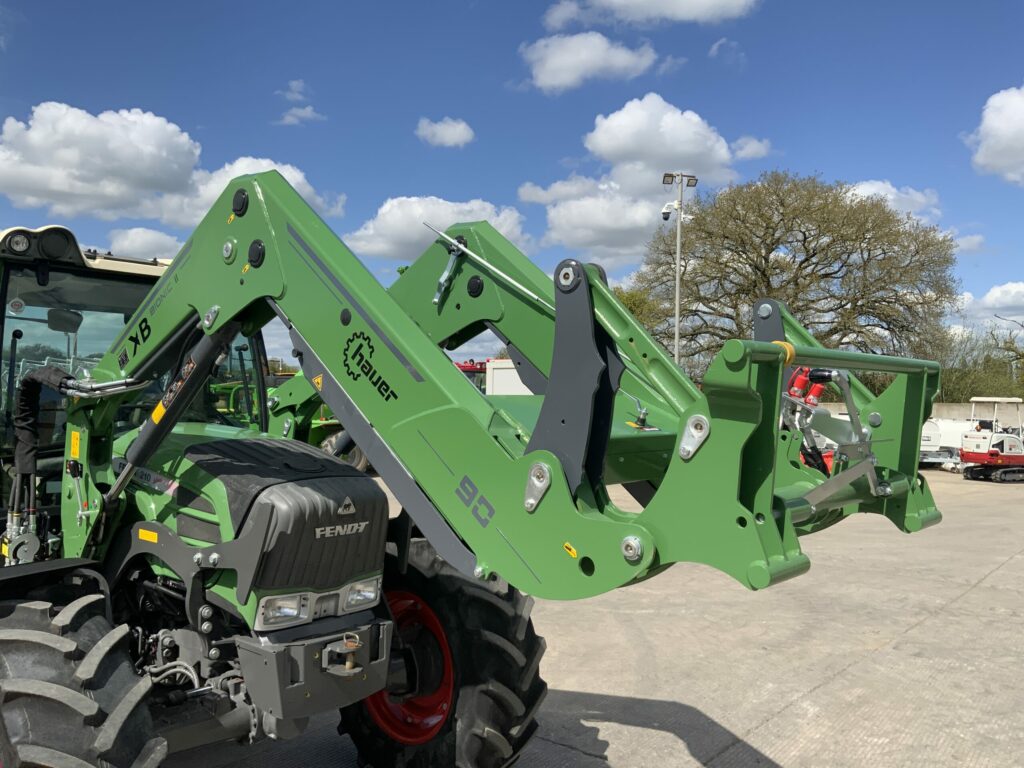 Fendt 210 Tractor (ST23988)
