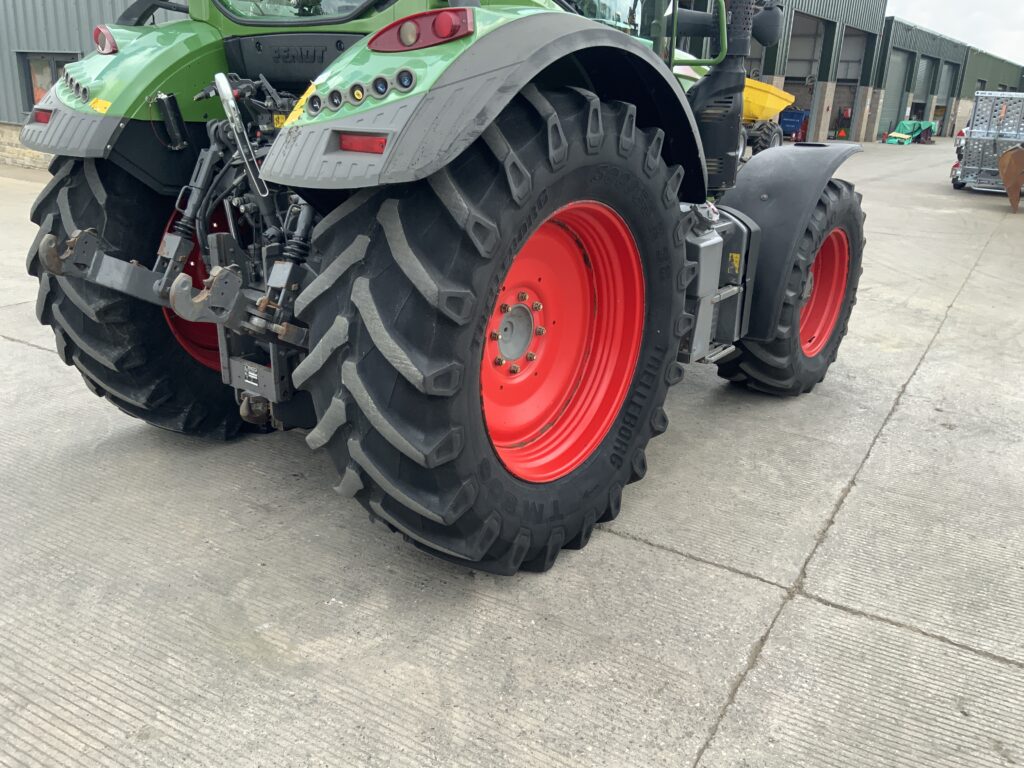 Fendt 516 Power Plus Tractor (ST26147)