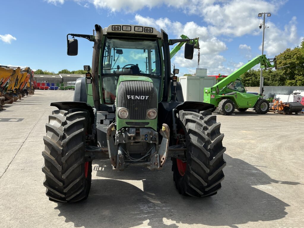 Fendt 716 Tractor (ST25458)