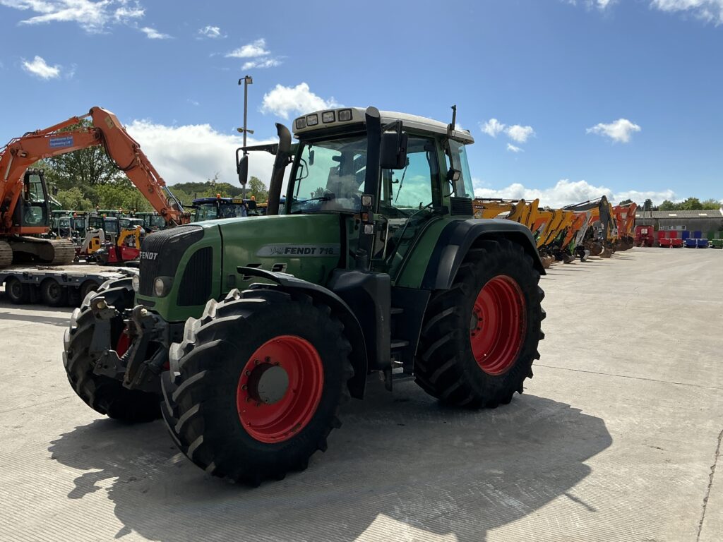 Fendt 716 Tractor (ST25458)