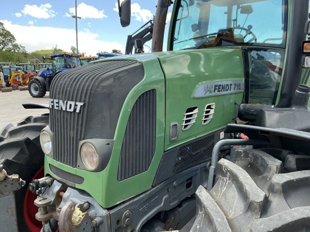 Fendt 716 Tractor (ST25458)