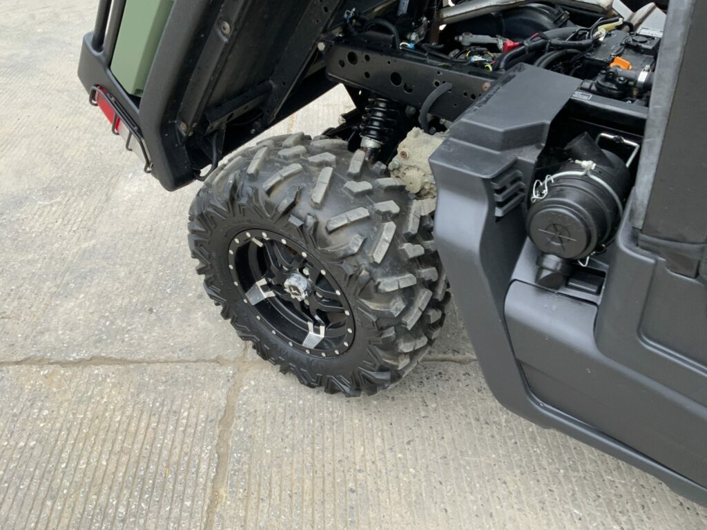 John Deere XUV 865M Gator (ST24249)