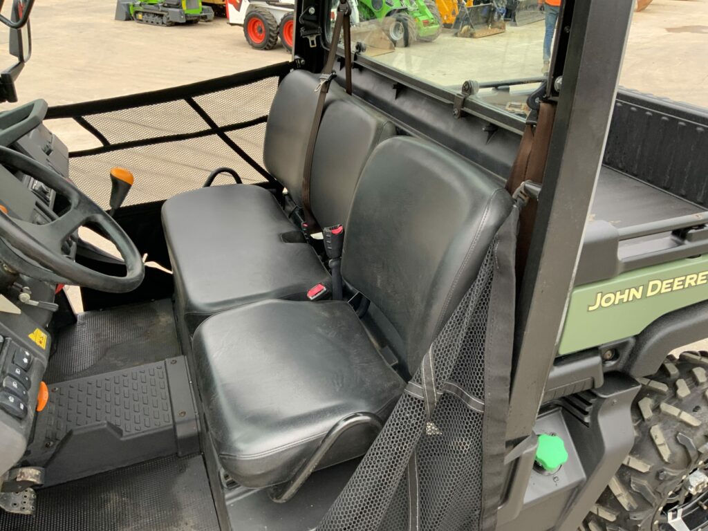 John Deere XUV 865M Gator (ST24249)