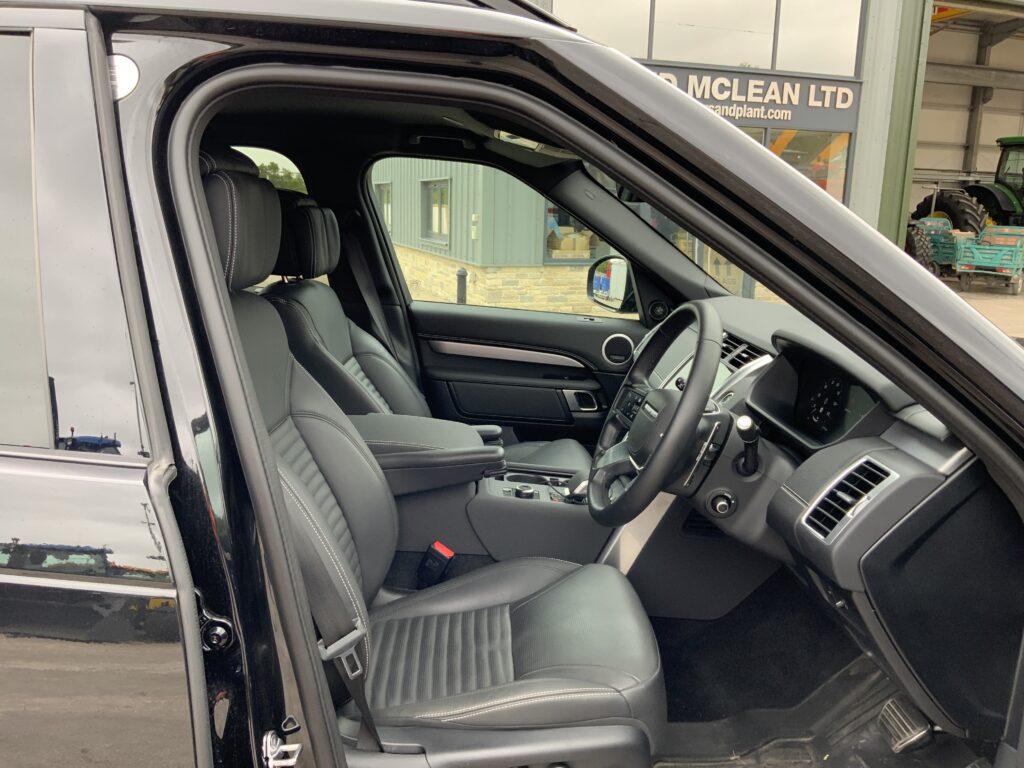 Land Rover Discovery 3.0 D350 MHEV Dynamic HSE Auto (ST22493)