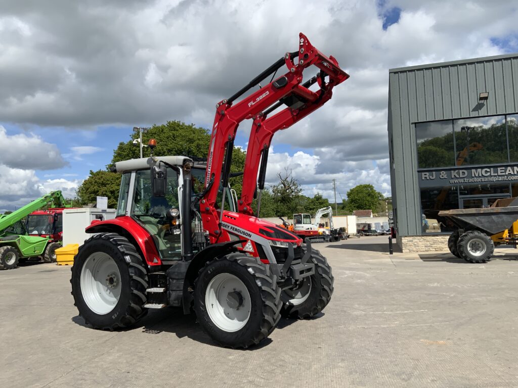 Massey Ferguson 5S.135 Tractor (ST26587)